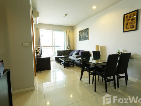 1-Bedroom, 1-Bathroom condo for sale at Circle Petchaburi, 47 sqm, at ฿4.6M. Ideal location near MRT, shopping, dining, and top schools. Perfect for city living.