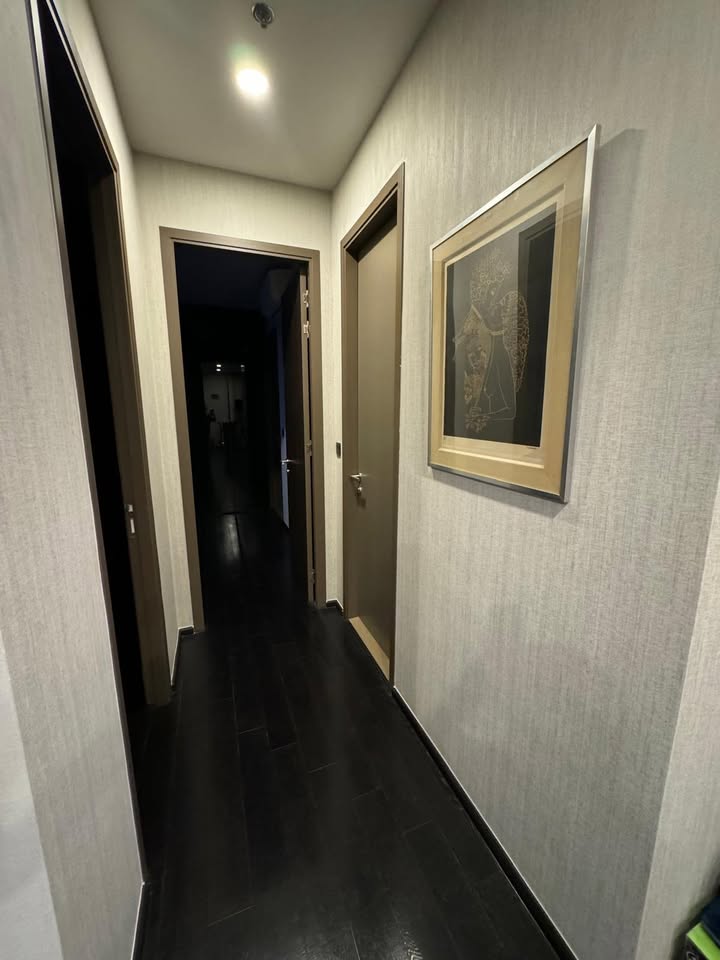 2-Bedroom, 2-Bathroom Condo for Rent/Sale at Park Origin Thonglor, 65 sqm, 73,000 THB/month or 17.3M THB, High Floor, Near BTS Thonglor, Luxury Living in Bangkok.