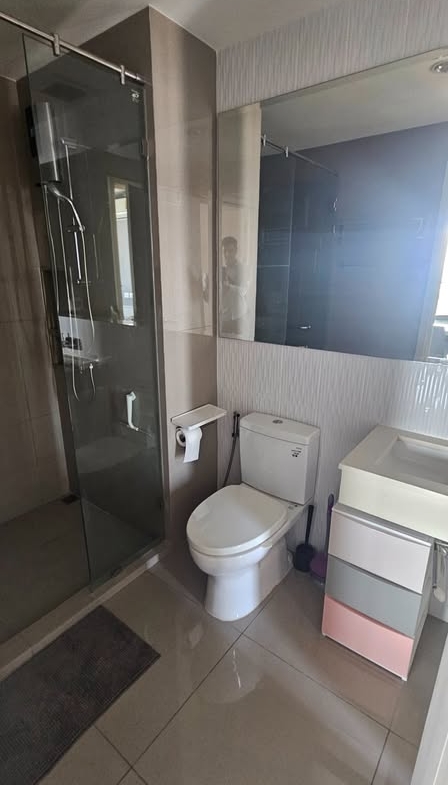 2-Bed, 2-Bath, 79 sqm Condo for Rent at Rhythm Sukhumvit 42, 65,000 THB/Month, Near Ekkamai BTS – Modern Living with City Views & Premium Amenities