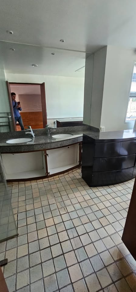3-Bedroom, 3-Bathroom Apartment for Rent at Ariel Apartment Sathorn, 250 sqm, 75,000 THB/month, Near BTS Saint Louis, Renovated with Private Terrace.