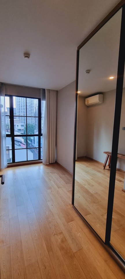 2-Bedroom, 2-Bathroom Condo for Rent at Na Vara Residence, 74.5 sqm, 60,000 THB/month, Fully Furnished, Near Chidlom BTS, Luxury Living in Lumphini, Pathum Wan.