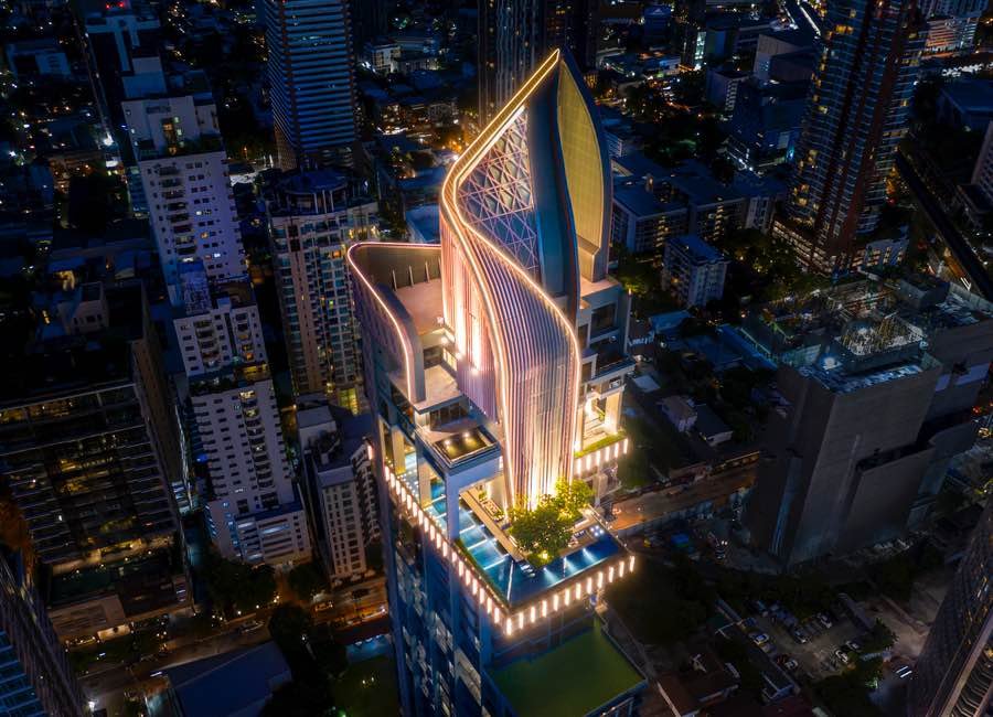 Stylish living room of luxury 2-bedroom condo at LAVIQ Sukhumvit 57 with European furniture and large windows near BTS Thong Lor