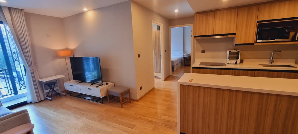2-Bedroom, 2-Bathroom Condo for Rent at Na Vara Residence, 74.5 sqm, 60,000 THB/month, Fully Furnished, Near Chidlom BTS, Luxury Living in Lumphini, Pathum Wan.