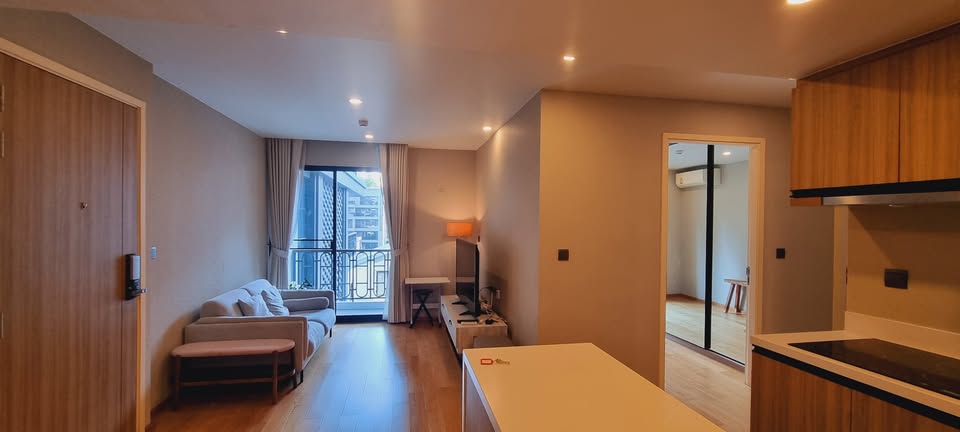 2-Bedroom, 2-Bathroom Condo for Rent at Na Vara Residence, 74.5 sqm, 60,000 THB/month, Fully Furnished, Near Chidlom BTS, Luxury Living in Lumphini, Pathum Wan.