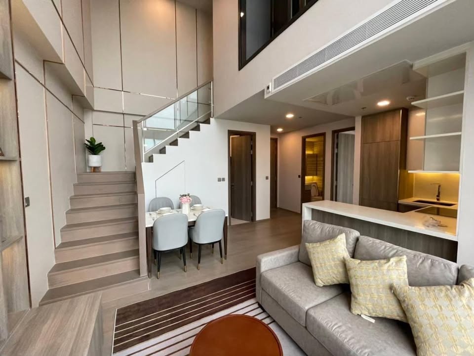 2-Bedroom, 2-Bathroom Duplex Condo for Rent at Celes Asoke, 91 sqm, ฿95,000/month, Fully Furnished, Near Sukhumvit MRT, Luxury Living in Sukhumvit 21, Available February 2025.