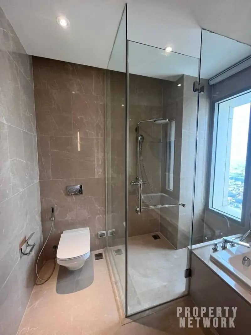 4 Bed, 3 Bath, 173.44 sqm Condo for Rent at Magnolias Waterfront Residences, BTS Krung Thon Buri, ฿180,000/month – Luxury Living with River Views