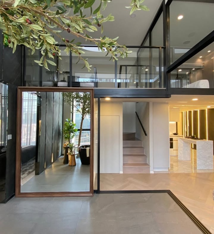 3-Bedrooms 2-Bathrooms 78 sqm Duplex at Origin Courtyard Thonglor for Sale 32M THB. High-floor units, garden views, branded residence, prime Thonglor location.