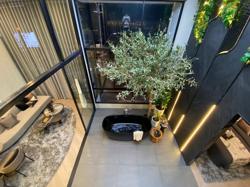 3-Bedrooms 2-Bathrooms 78 sqm Duplex at Origin Courtyard Thonglor for Sale 32M THB. High-floor units, garden views, branded residence, prime Thonglor location.