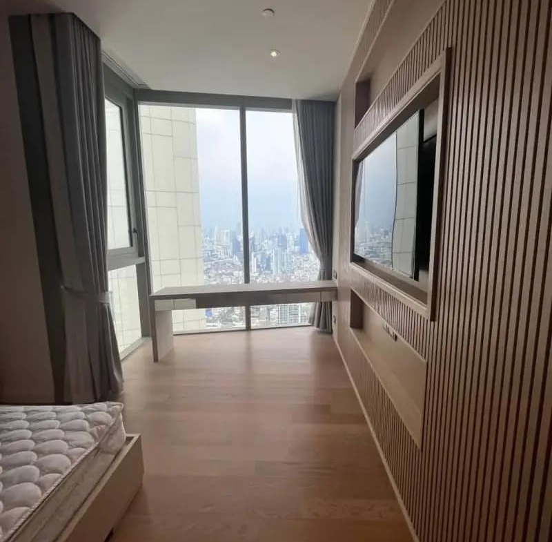 4 Bed, 3 Bath, 173.44 sqm Condo for Rent at Magnolias Waterfront Residences, BTS Krung Thon Buri, ฿180,000/month – Luxury Living with River Views