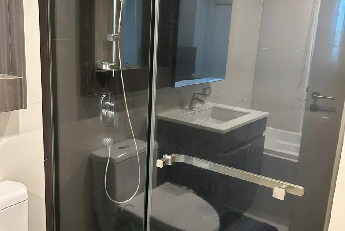 1-Bedroom, 1-Bath, 46 sqm Condo for Rent at Via 49, Sukhumvit – ฿35,000/month, Near Thonglor BTS