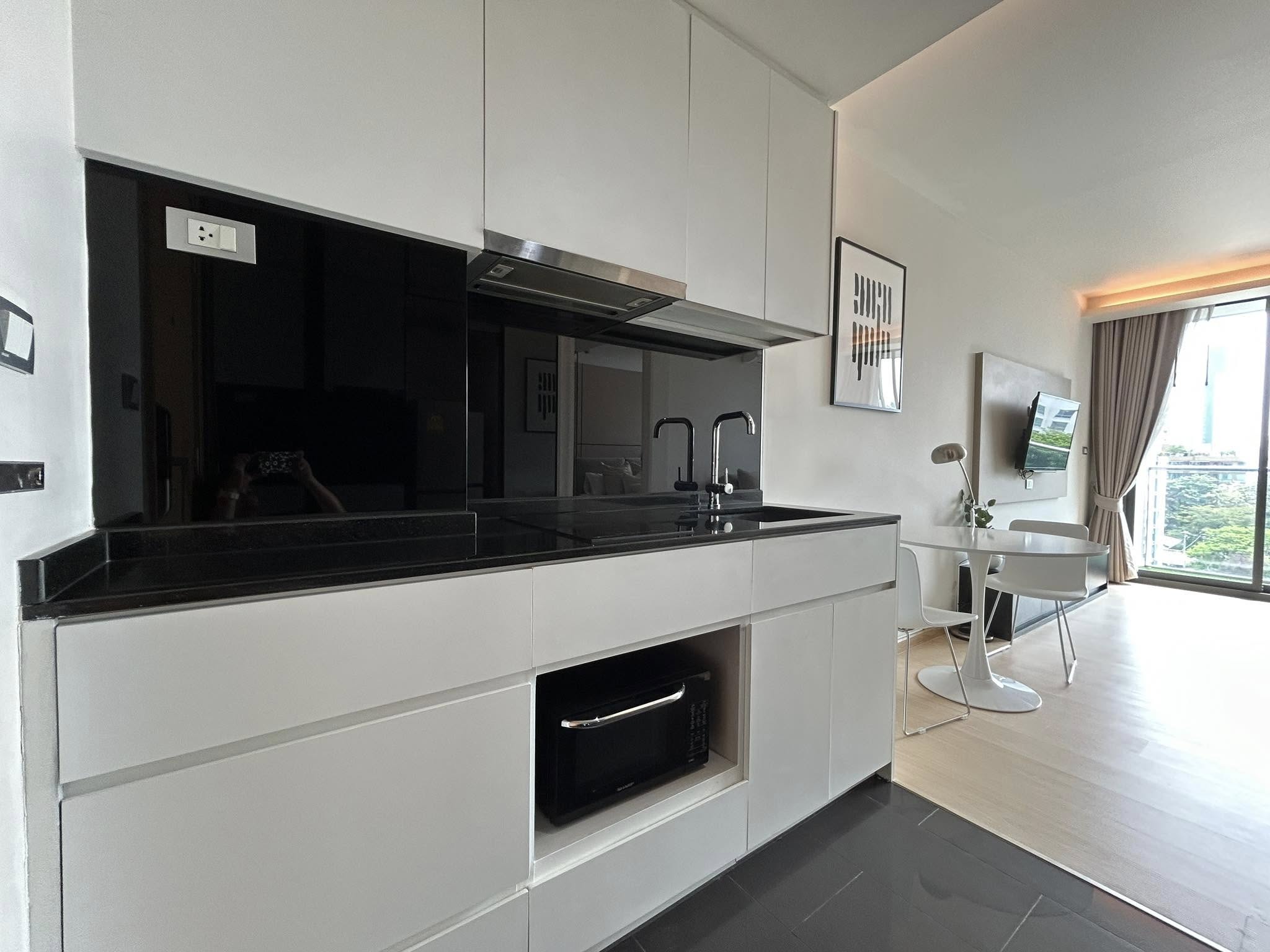 1-Bedroom, 1-Bath, 46 sqm Condo for Rent at Via 49, Sukhumvit – ฿35,000/month, Near Thonglor BTS