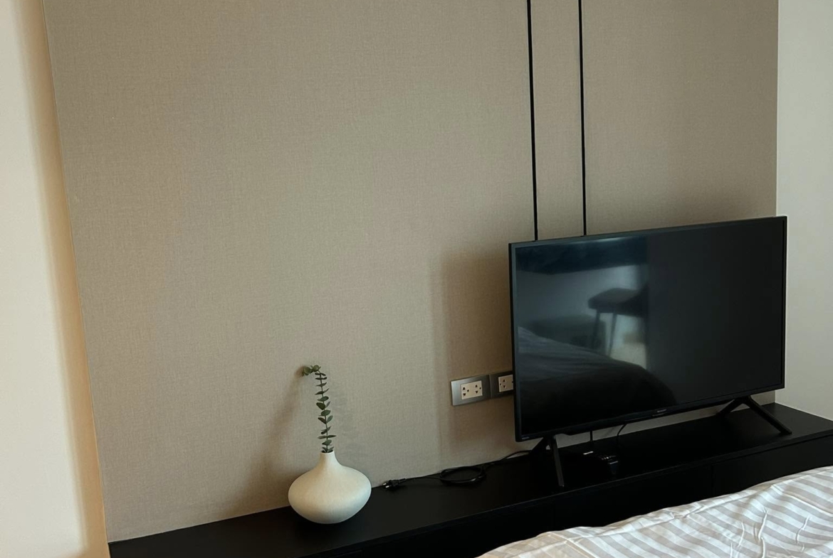 1-Bedroom, 1-Bath, 46 sqm Condo for Rent at Via 49, Sukhumvit – ฿35,000/month, Near Thonglor BTS