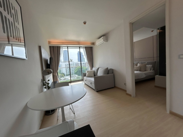 1-Bedroom, 1-Bath, 46 sqm Condo for Rent at Via 49, Sukhumvit – ฿35,000/month, Near Thonglor BTS