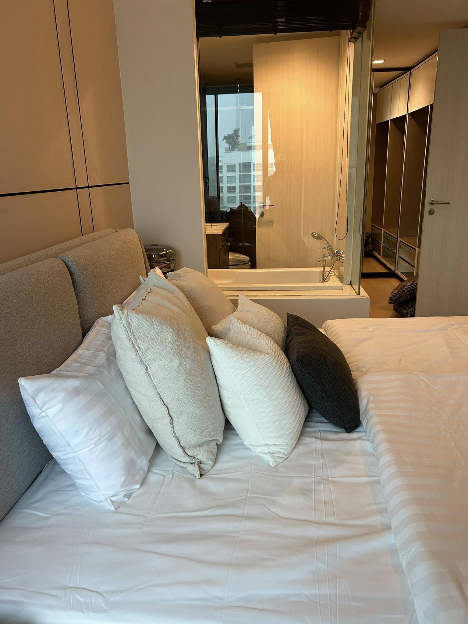 1-Bedroom, 1-Bath, 46 sqm Condo for Rent at Via 49, Sukhumvit – ฿35,000/month, Near Thonglor BTS