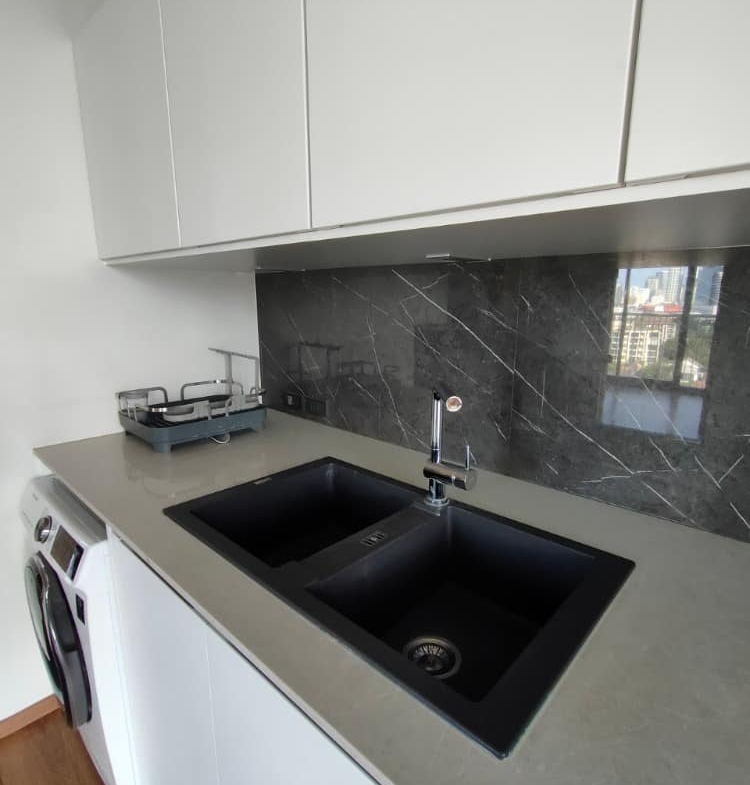 Luxury 2-bed, 2-bath condo at Park Origin Phrom Phong for rent. Fully renovated, 95 sqm, high floor, stunning views, premium amenities. Rent: 99,000 THB/month.