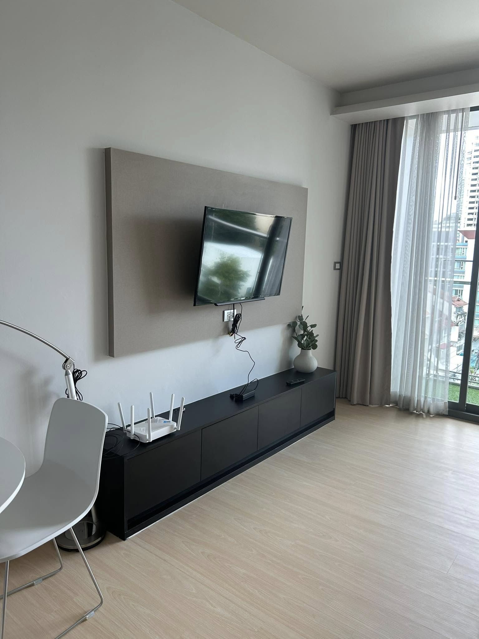1-Bedroom, 1-Bath, 46 sqm Condo for Rent at Via 49, Sukhumvit – ฿35,000/month, Near Thonglor BTS
