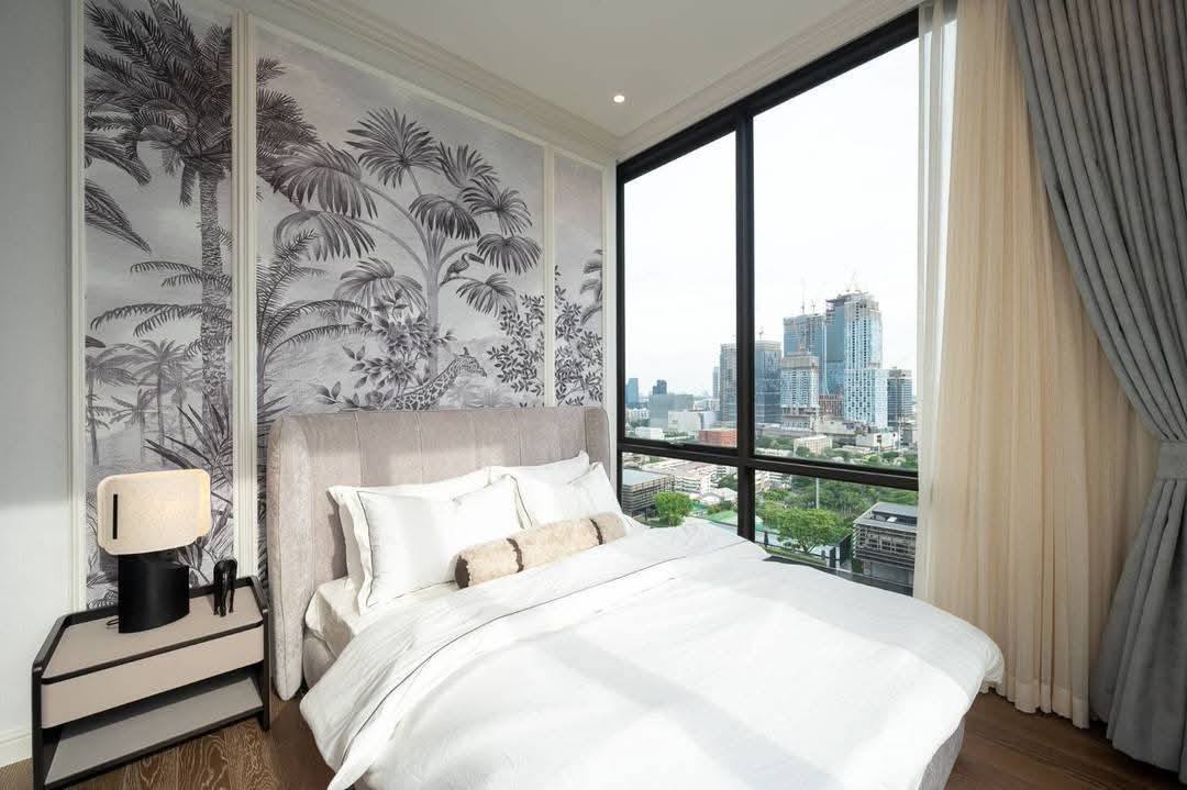 3-Bedroom, 3-Bathroom Condo for Rent at MUNIQ Lang Suan, 123.29 Sqm, 180,000 THB/Month, Near BTS Ploenchit