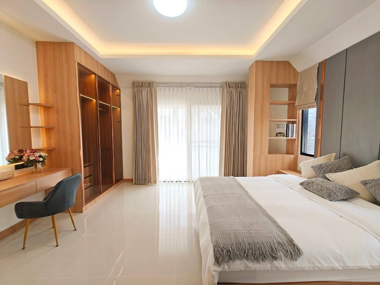 4-Bedroom, 3-Bathroom Villa for Sale in Villa in Pattaya Tropical Village, 320 sqm, 12,900,000 THB, Near Pattaya Railway Station