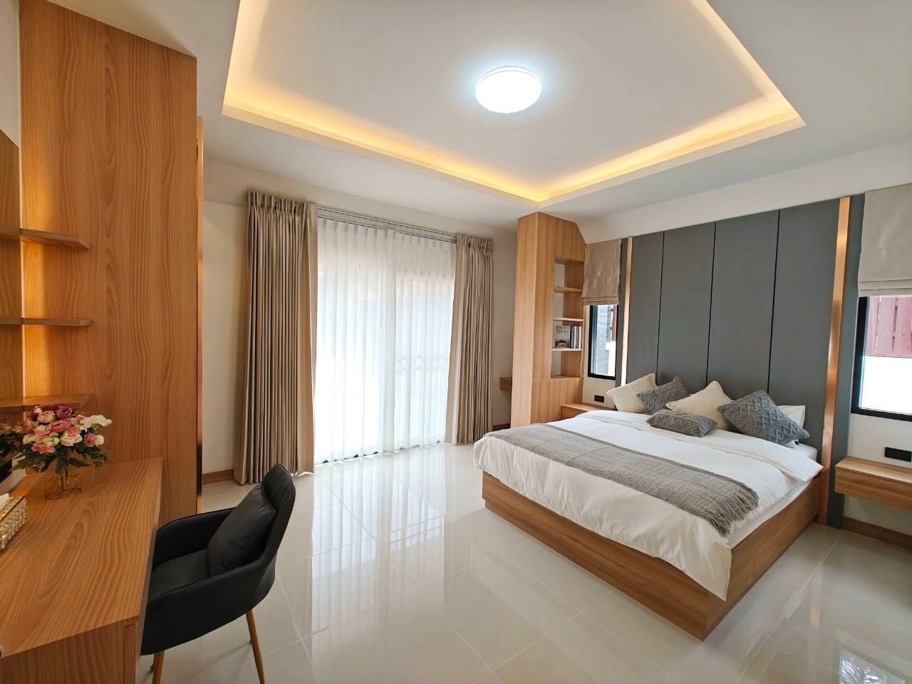 4-Bedroom, 3-Bathroom Villa for Sale in Villa in Pattaya Tropical Village, 320 sqm, 12,900,000 THB, Near Pattaya Railway Station