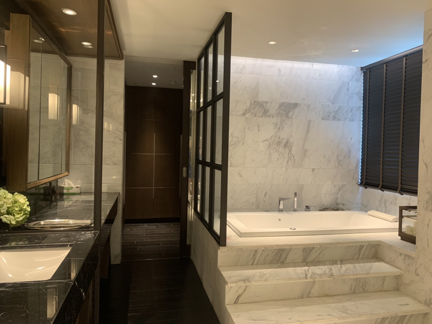 4 Bed, 3 Bath, 248.37 sqm Duplex for Rent at The Crest Sukhumvit 24, Near BTS Phrom Phong, ฿200,000/month – Luxury Living in Sukhumvit