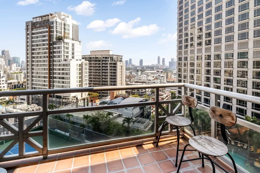 2-Bedroom, 2-Bathroom Condo for Rent at All Season Mansion, 137 Sqm, 75,000 THB/Month, Near BTS Ploenchit