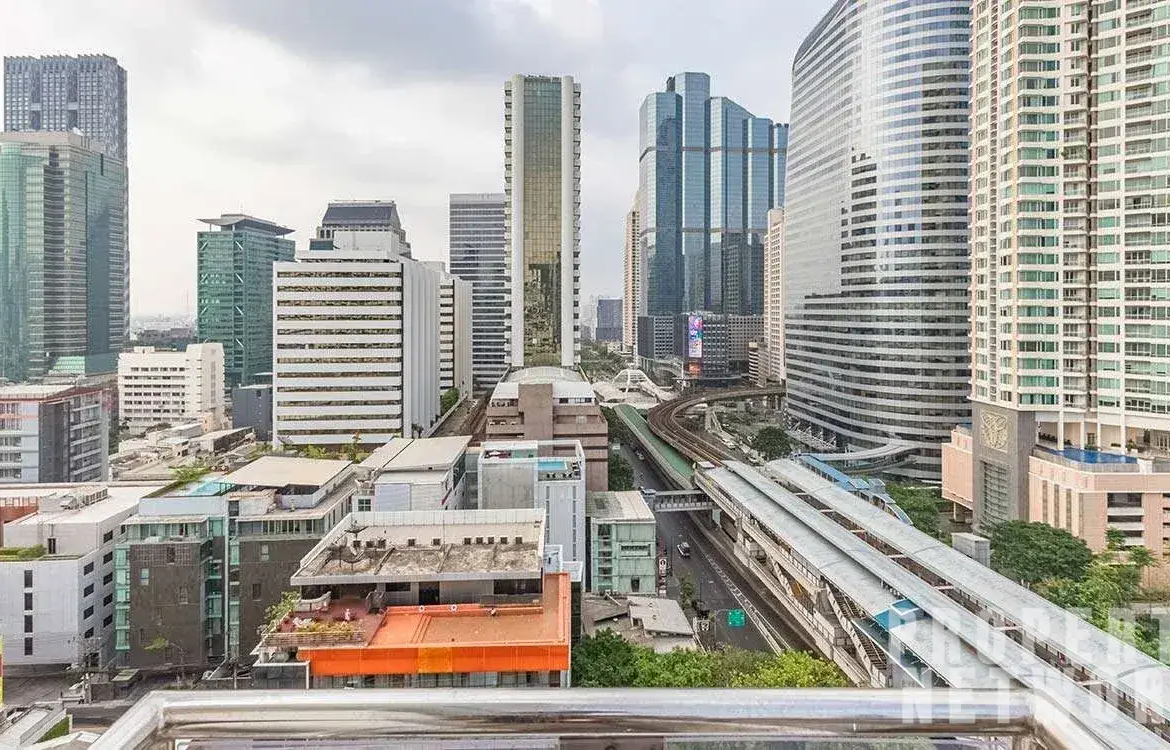 1-Bed, 2-Bath, 129 sqm Condo for Sale at Diamond Tower, Bang Rak, Bangkok – 16,900,000 THB, Near BTS Chong Nonsi Station