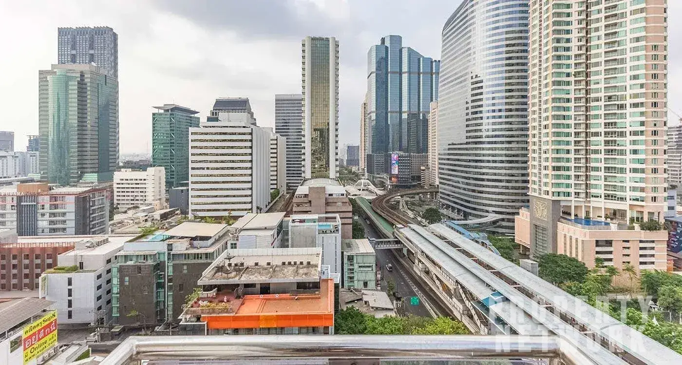 1-Bed, 2-Bath, 129 sqm Condo for Sale at Diamond Tower, Bang Rak, Bangkok – 16,900,000 THB, Near BTS Chong Nonsi Station