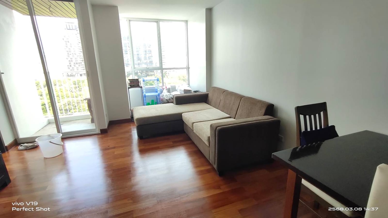 Spacious 2-bed 85 SQM condo at Urbana Sathorn. Rent 50K/month. High floor, city views, top facilities. Contact now for a private viewing!