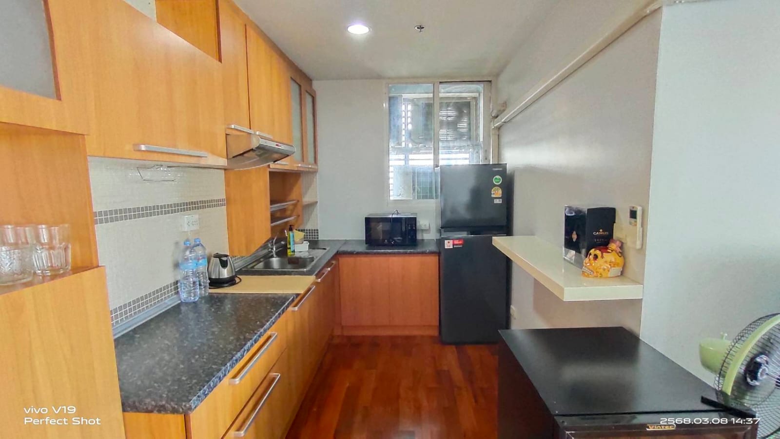 Spacious 2-bed 85 SQM condo at Urbana Sathorn. Rent 50K/month. High floor, city views, top facilities. Contact now for a private viewing!