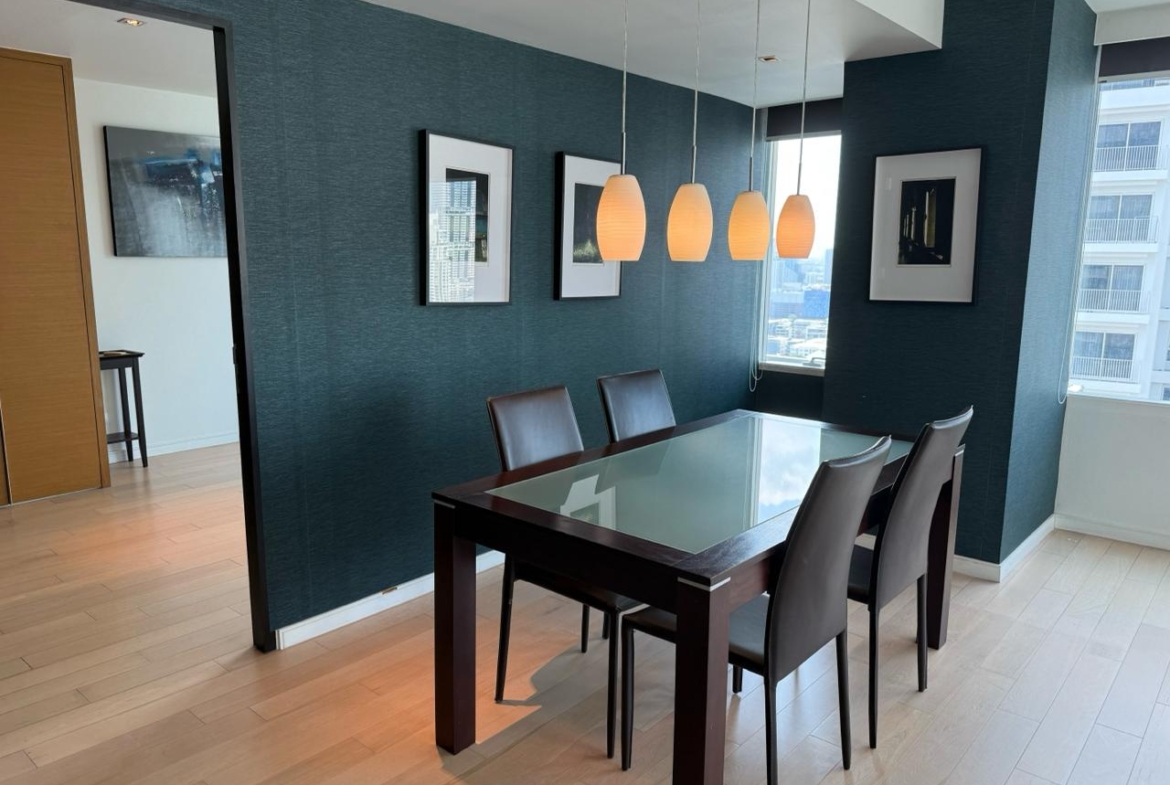 Spacious 2-bedroom, 120 sqm condo at Eight Thonglor Residence for rent at 68,000 THB/month. Prime location near BTS Thong Lo with luxury amenities.