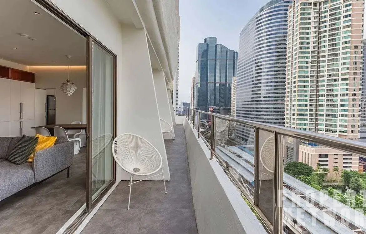 1-Bed, 2-Bath, 129 sqm Condo for Sale at Diamond Tower, Bang Rak, Bangkok – 16,900,000 THB, Near BTS Chong Nonsi Station