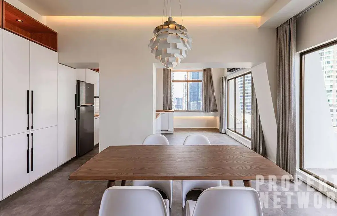 1-Bed, 2-Bath, 129 sqm Condo for Sale at Diamond Tower, Bang Rak, Bangkok – 16,900,000 THB, Near BTS Chong Nonsi Station