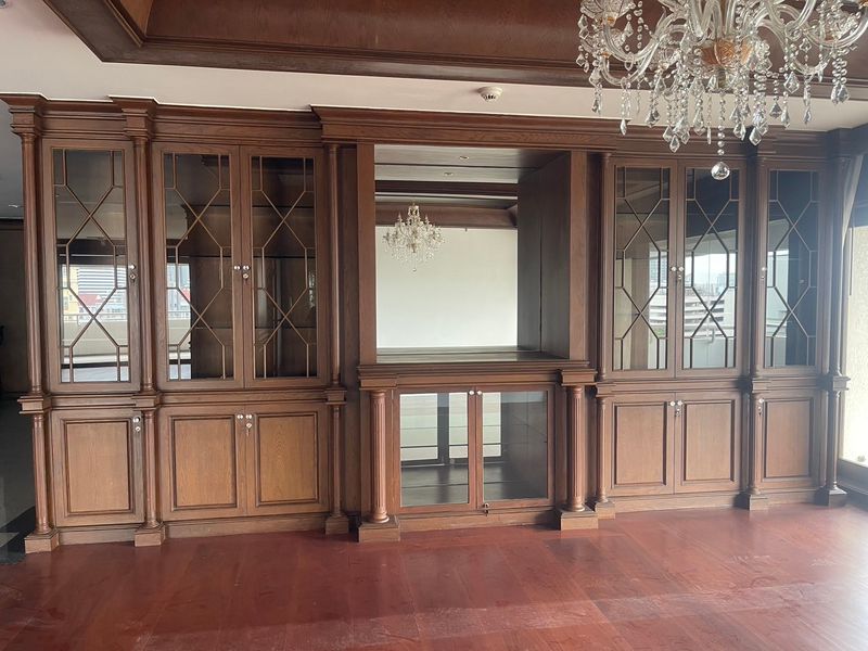 4-Bed, 4-Bath, 360 sqm Condo for Rent at Tower Park Sukhumvit 3, Near BTS Nana & MRT Petchaburi, 220,000 THB/month – Luxury Living in Bangkok