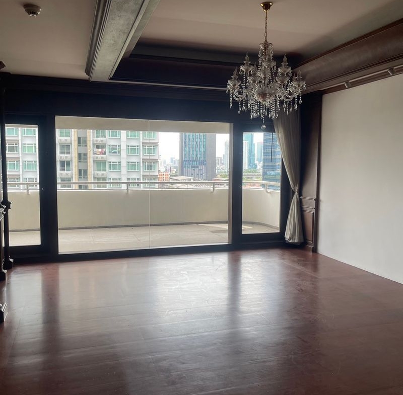 4-Bed, 4-Bath, 360 sqm Condo for Rent at Tower Park Sukhumvit 3, Near BTS Nana & MRT Petchaburi, 220,000 THB/month – Luxury Living in Bangkok