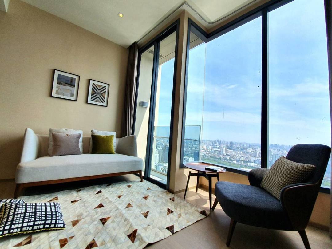 Luxury 1-Bedroom condo at The ESSE Asoke, 44.5 sqm, fully furnished, available for rent at 50K/month. Prime location, close to BTS, MRT, and Terminal 21.
