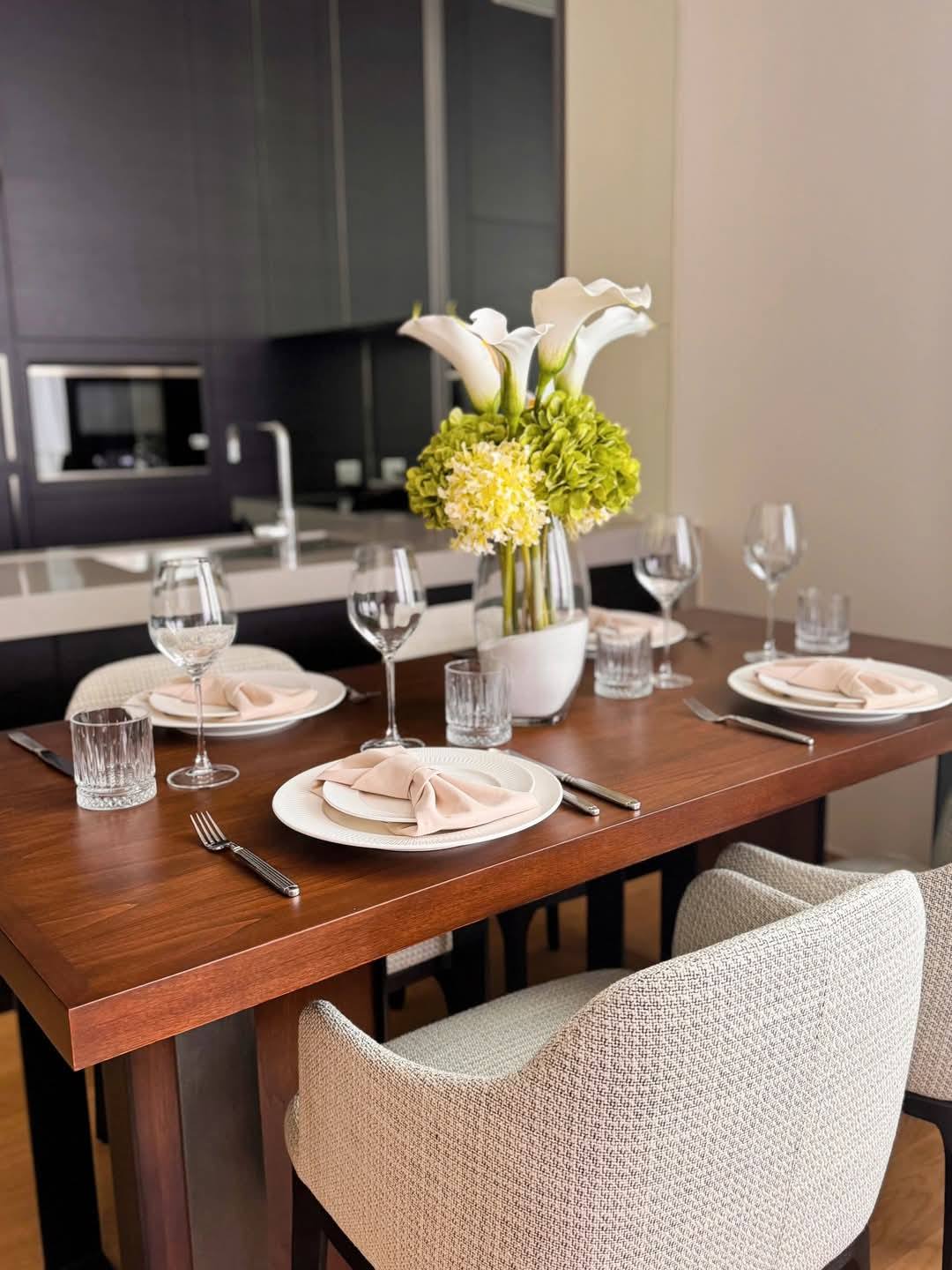 Luxury 2-bed 2-bath condo at 28 Chidlom, 74 sqm, fully furnished, near BTS Chidlom. For rent at 85K/month. Premium facilities and prime location.