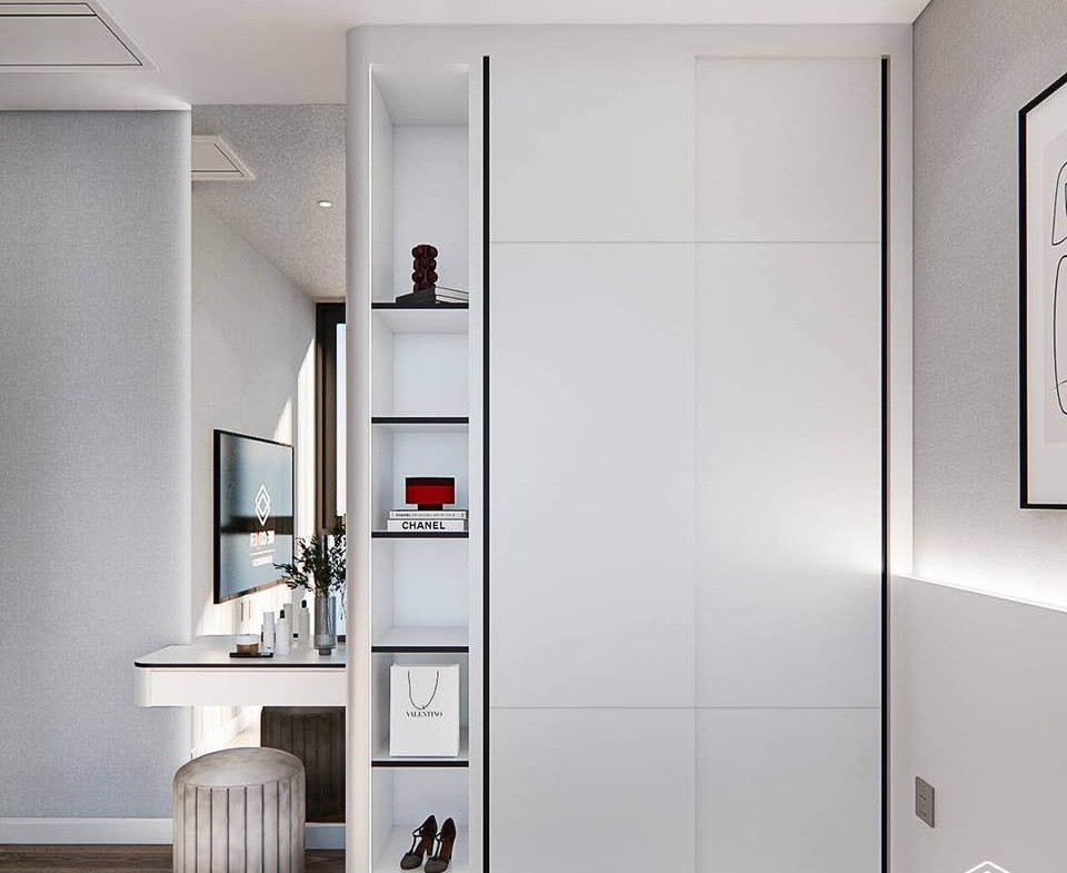 Luxury 3-bed 2-bath condo at Supalai Icon Sathorn, 99.95 sqm, 36th floor. For rent at 125K/month or sale at 28.9MB. Modern design in prime CBD location.