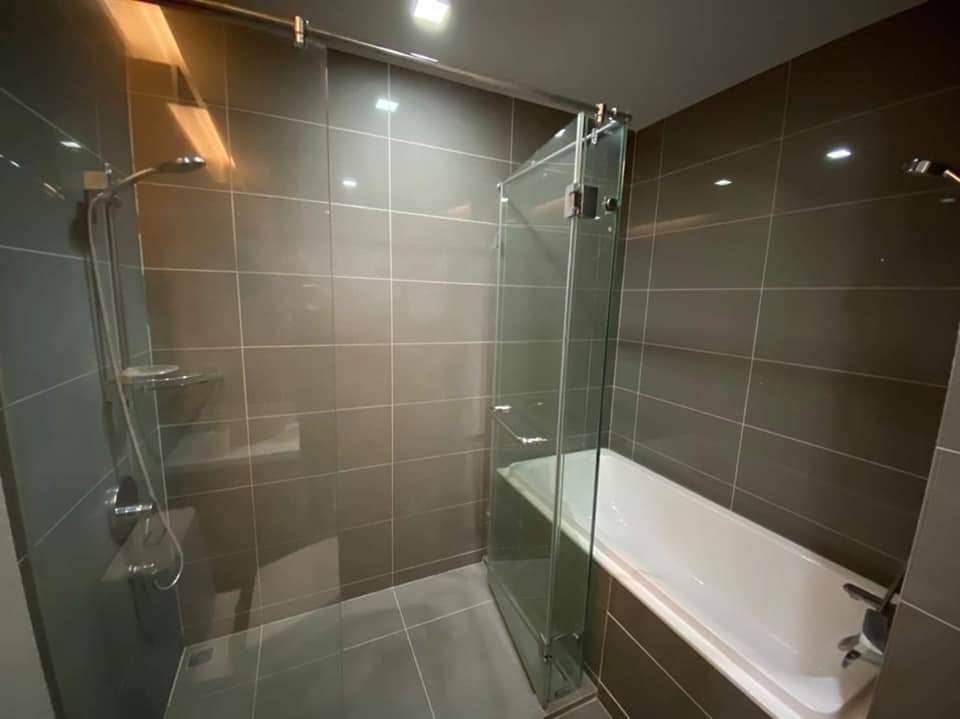 Beautiful 2-bedroom, 2-bathroom condo for rent at M Thonglor 10, 57.5 sqm, pet-friendly, fully furnished, for 45,000 THB/month. Contact us for more details!