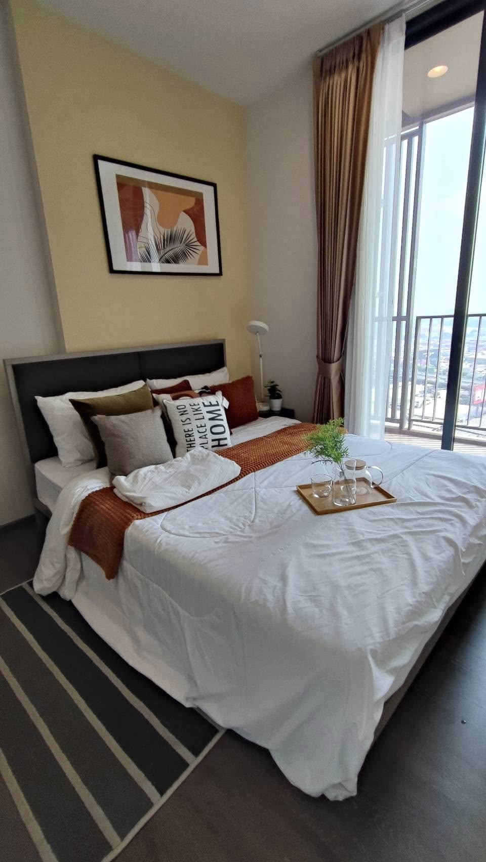 Stylish 1-bed 1-bath condo at Oka Haus Sukhumvit 36, 34.27 sqm, 30th floor river view. For sale at 5.2M. Modern amenities and prime location.