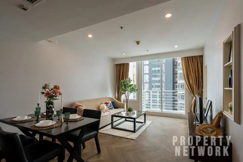 Luxury 1-bedroom condo in Siri Residence, 61 sqm, 14th floor, 2 balconies, 200m from Phrom Phong BTS. For sale at 10.5M THB. Prime location!