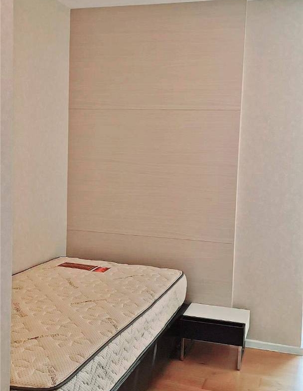 Pet-friendly 2-bed, 2-bath condo at Estella Ekkamai, 59.42 sqm, fully furnished, 24th floor, top facilities. Only 35,000 THB/month. Available March 31, 2025.