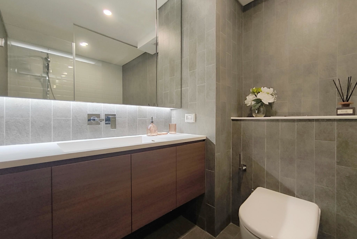 Modern 2-bed, 2-bath duplex condo at Siamese Rama 9. 65 sq.m on 17F, fully furnished. Just minutes to MRT Rama 9. Rent 55,000 THB/month. Ready to move in.