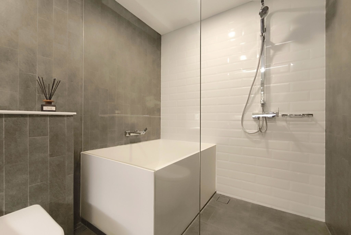 Modern 2-bed, 2-bath duplex condo at Siamese Rama 9. 65 sq.m on 17F, fully furnished. Just minutes to MRT Rama 9. Rent 55,000 THB/month. Ready to move in.