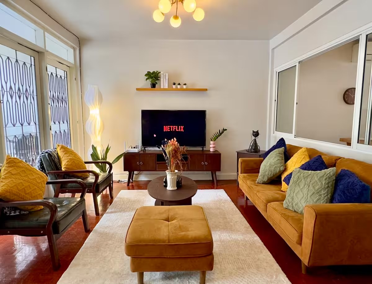 Pet-friendly 3-bed, 2-bath house for rent in Ekkamai 12/Pridi 31. Fully furnished. Short-term lease only (May–August 2025). Rent 65,000 THB/month.