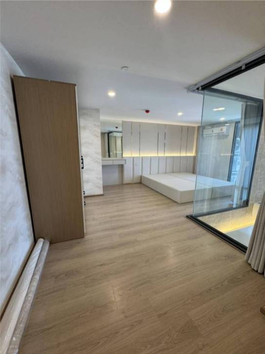 Brand new duplex 2 Bed 1 Bath 52sqm at LIFE Rama 4-Asoke for rent, fully furnished, premium appliances, near BTS Queen Sirikit. 45,000 THB/month.