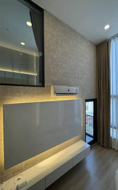 Brand new duplex 2 Bed 1 Bath 52sqm at LIFE Rama 4-Asoke for rent, fully furnished, premium appliances, near BTS Queen Sirikit. 45,000 THB/month.