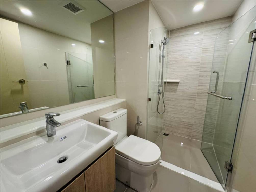 Brand new duplex 2 Bed 1 Bath 52sqm at LIFE Rama 4-Asoke for rent, fully furnished, premium appliances, near BTS Queen Sirikit. 45,000 THB/month.