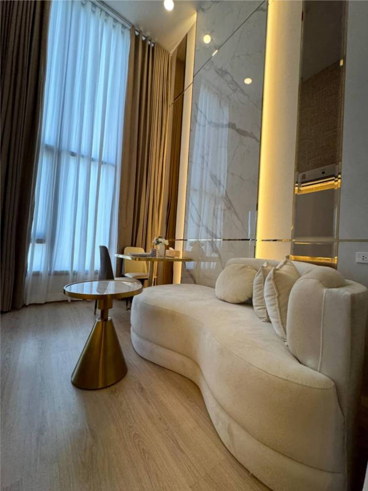 Brand new duplex 2 Bed 1 Bath 52sqm at LIFE Rama 4-Asoke for rent, fully furnished, premium appliances, near BTS Queen Sirikit. 45,000 THB/month.