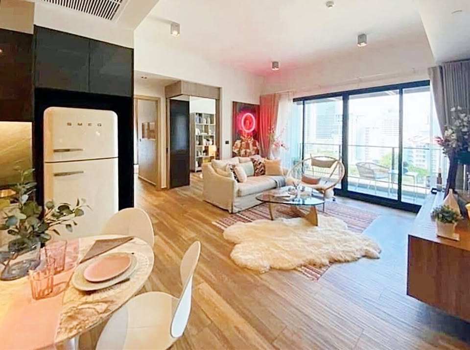Stylish 2BR 2BA condo at The Lofts Asoke, 86 sqm, fully furnished, prime Sukhumvit location near MRT, BTS, Airport Link. Rent 80,000 THB/month.
