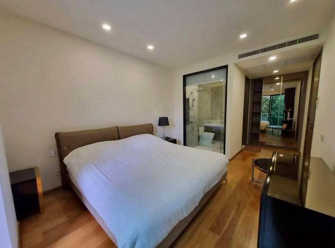 Luxury 2+1BR condo at Mieler Sukhumvit 40, 110 SQM, fully furnished, near BTS Ekkamai. Rent 70K/month or Sale 15.5MB. Spacious, stylish, private living.